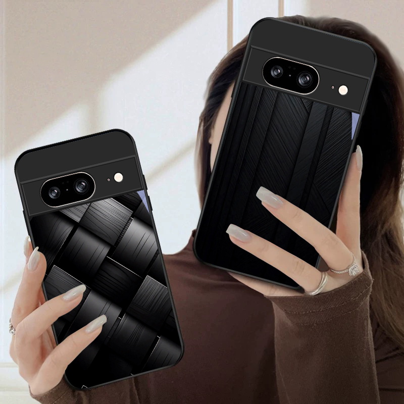 Koyu geometrik desenli Google  - Google Pixel 9 incelemesi ve fiyatı